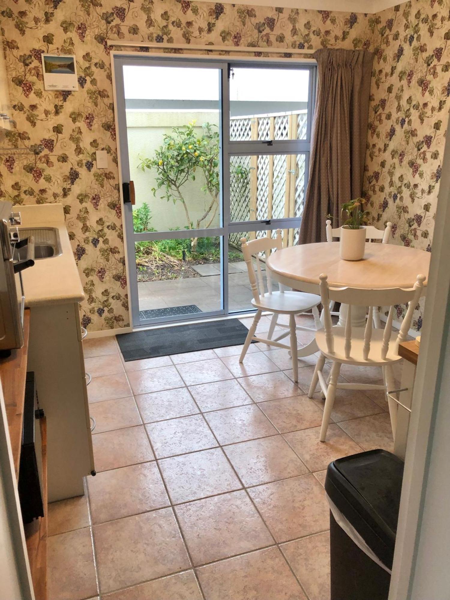 Apartamento Hillcrest One Whakatane Exterior foto